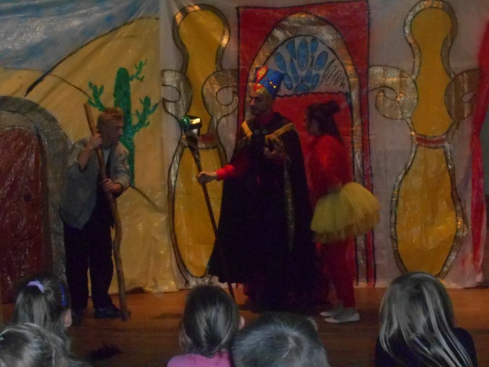 teatr-odeon-alladyn-swietlica-swietlino