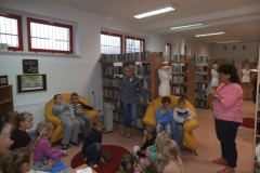 czytam-sobie-w-bibliotece-2015