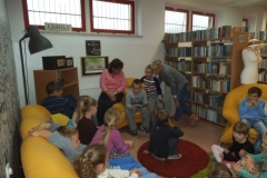 czytam-sobie-w-bibliotece-2015