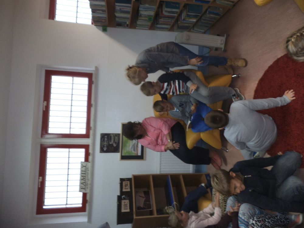 czytam-sobie-w-bibliotece-2015