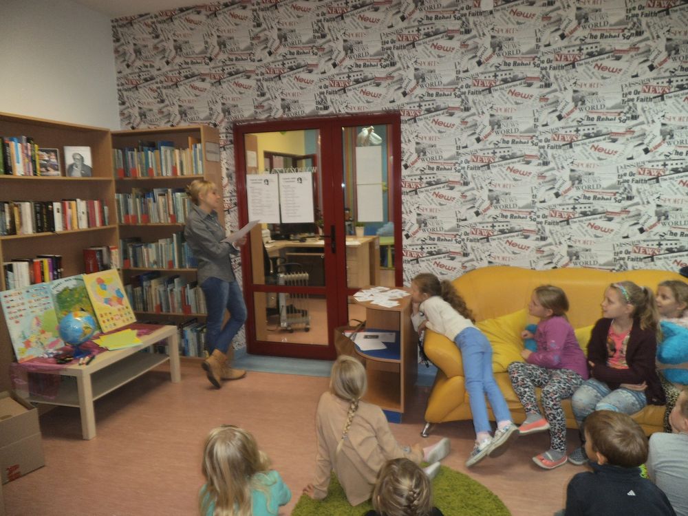 czytam-sobie-w-bibliotece-2015