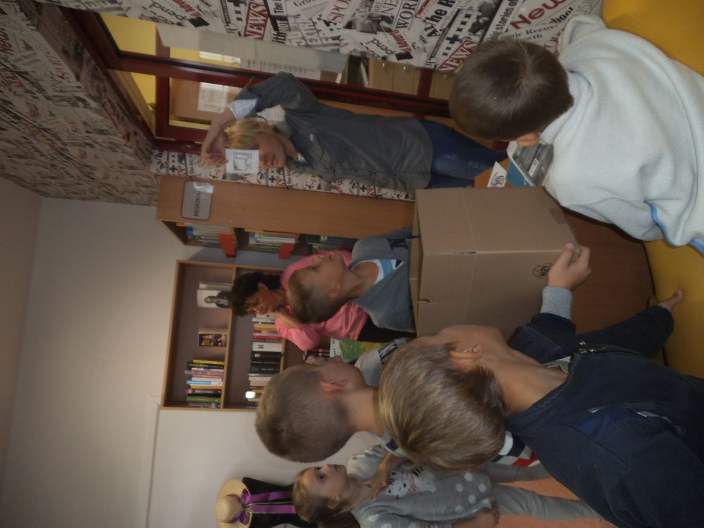 czytam-sobie-w-bibliotece-2015