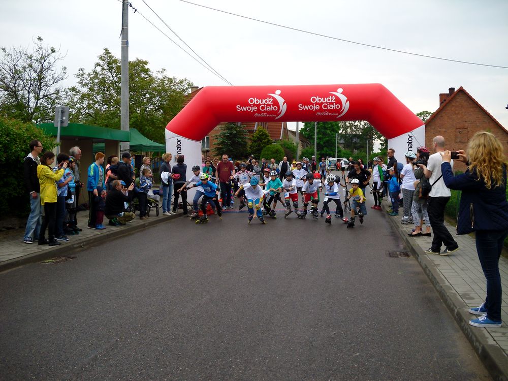 polmaraton-wrotkarski-rozlazino-2016