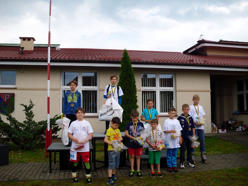 polmaraton-wrotkarski-rozlazino-2016