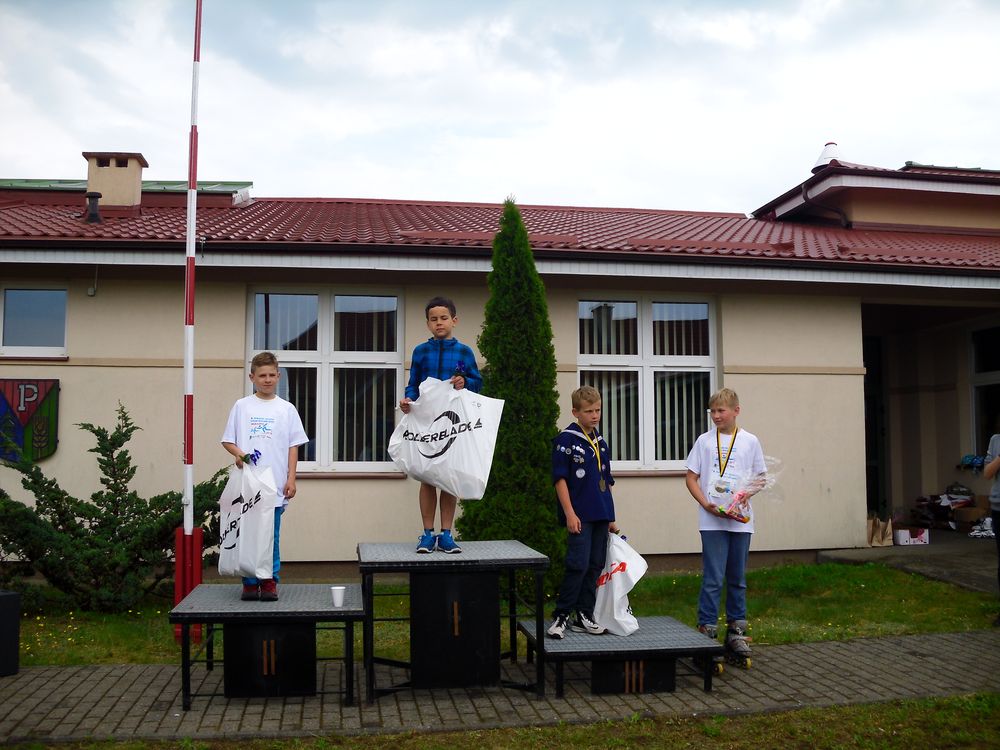 polmaraton-wrotkarski-rozlazino-2016