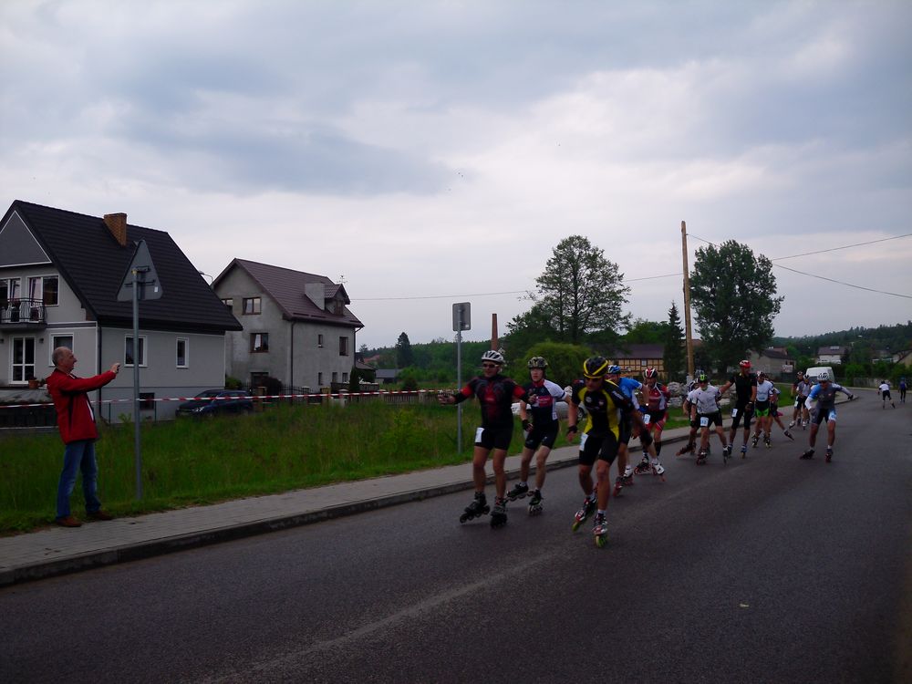 polmaraton-wrotkarski-rozlazino-2016