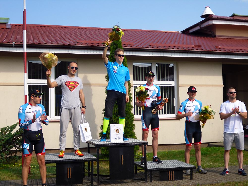 polmaraton-wrotkarski-rozlazino-2016