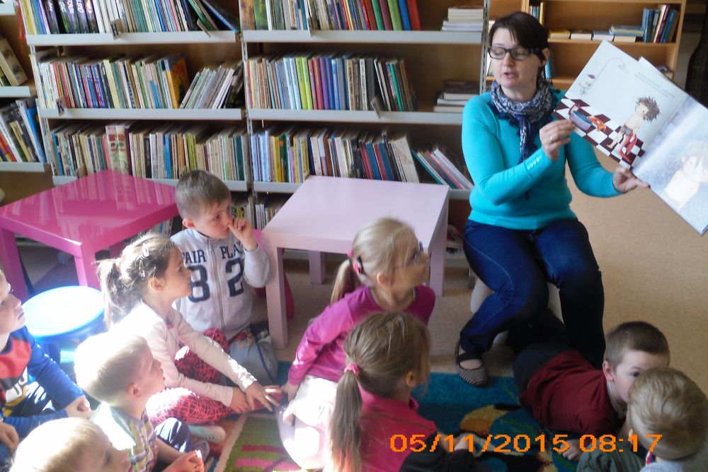 tydzien-bibliotek-w-strzebielinie-wycieczki-klas