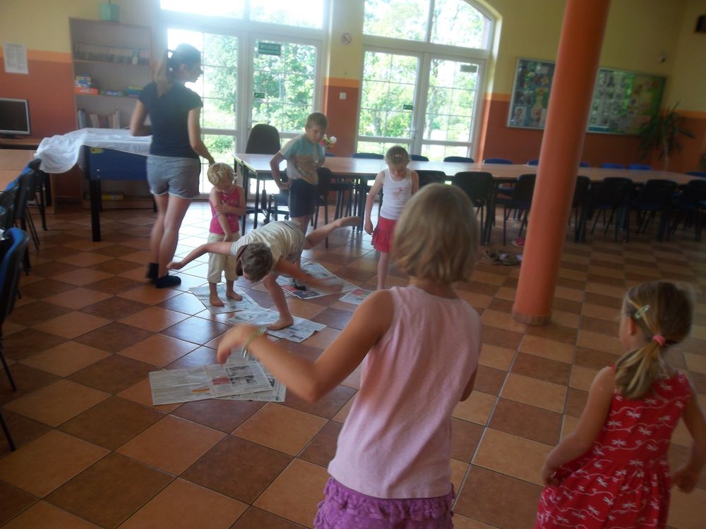 wakacje-swietlica-wiejska-w-nawczu