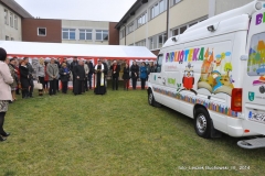 bibliobus-ksiazki-budza-sie-wiosna